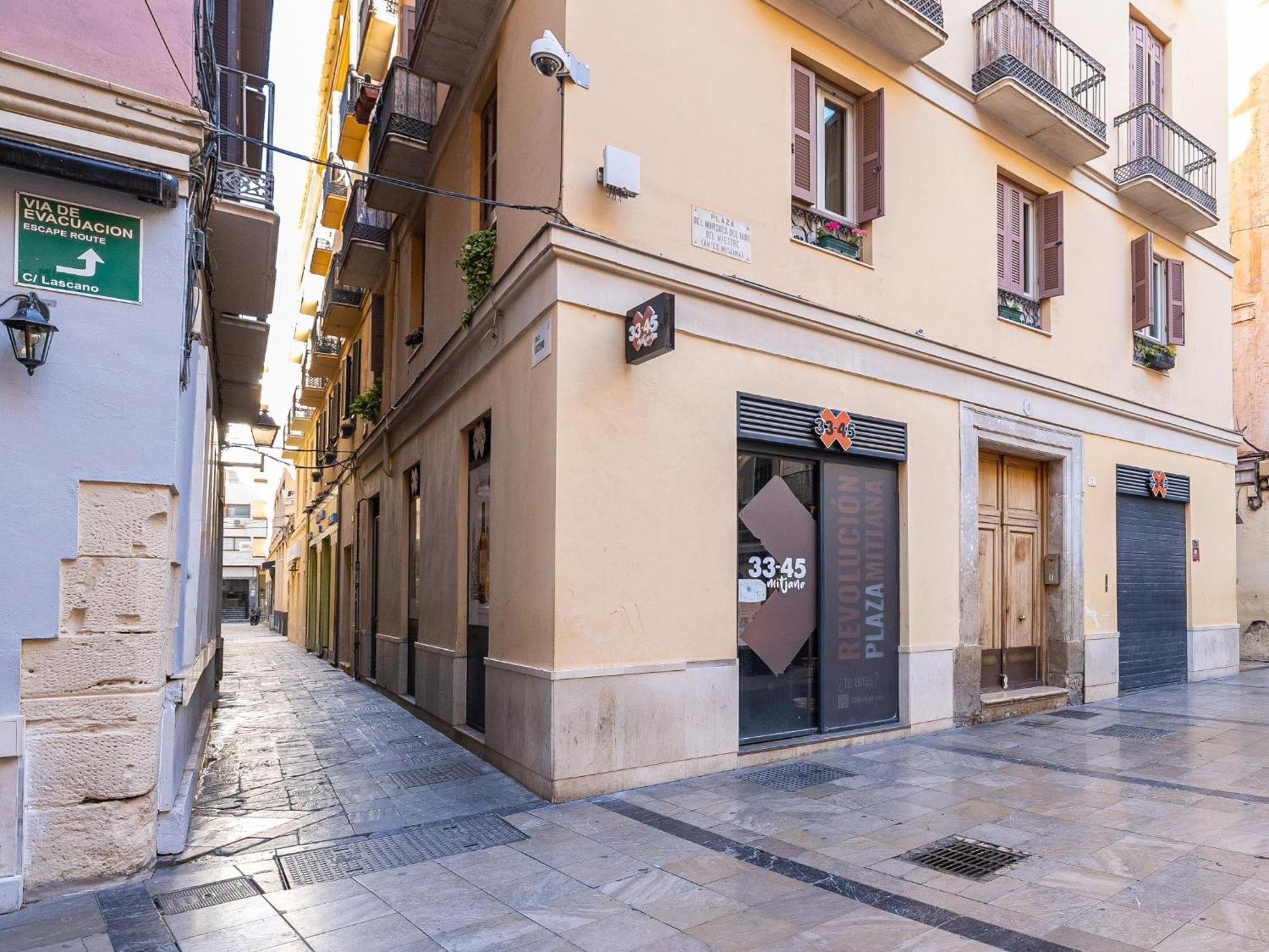 H2M Lazcano With Sunny Terrace In Old Town Malaga Exterior photo